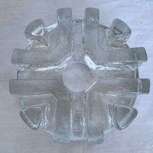 Heavy Clear glass candle warmer or trivet in snowflake design